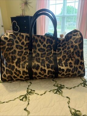 Leopard Print Travel Duffel Bag with Black Handles